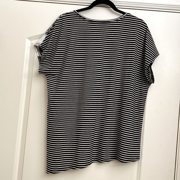 Chico's Floral Striped cap sleeve Top Shirt Womens XL Asymmetrical Spring Artsy - Picture 2 of 7